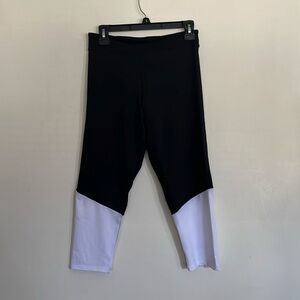 NWOT Women’s leggings